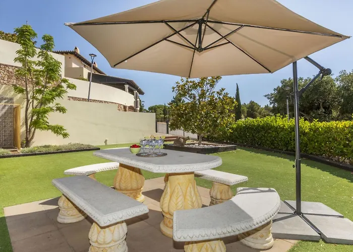 Hébergement de vacances Lola By Interhome